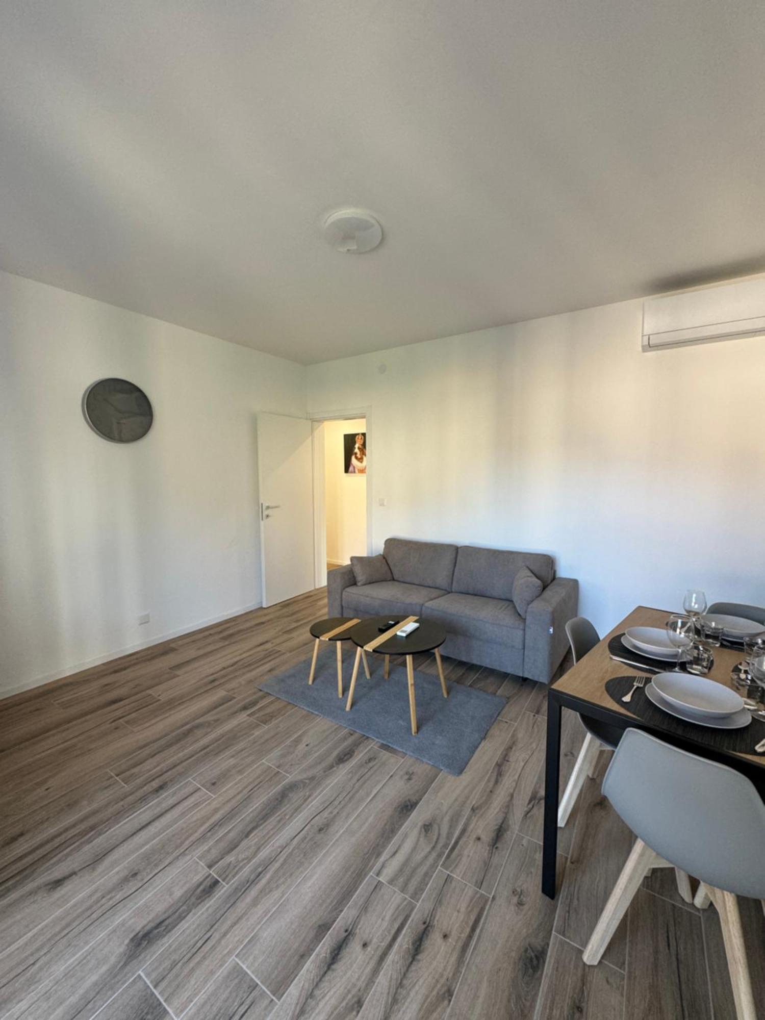 Deluxe Central Apartment - Free Parking Lugano Kültér fotó