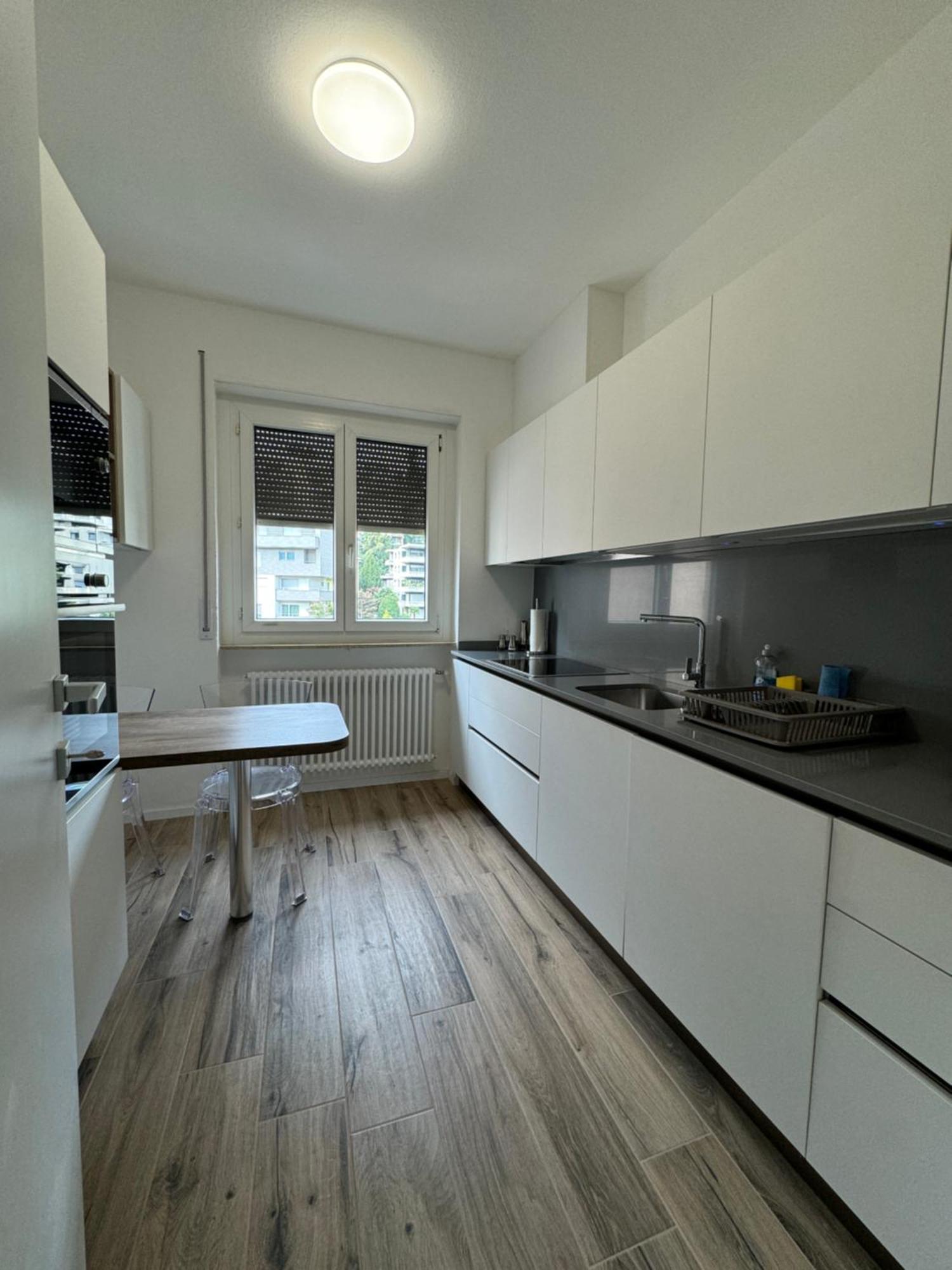 Deluxe Central Apartment - Free Parking Lugano Kültér fotó